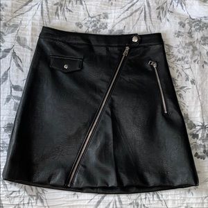 Brand new H&M Faux Leather skirt